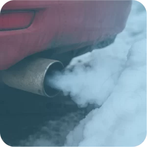 علائم خرابی بلوک سیلندر-خروج دود سفید از اگزوز (به دلیل ورود آب به محفظه احتراق)