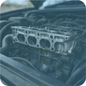 علائم خرابی سرسیلندر-نشت مایع خنک‌کننده یا روغن از محل اتصال